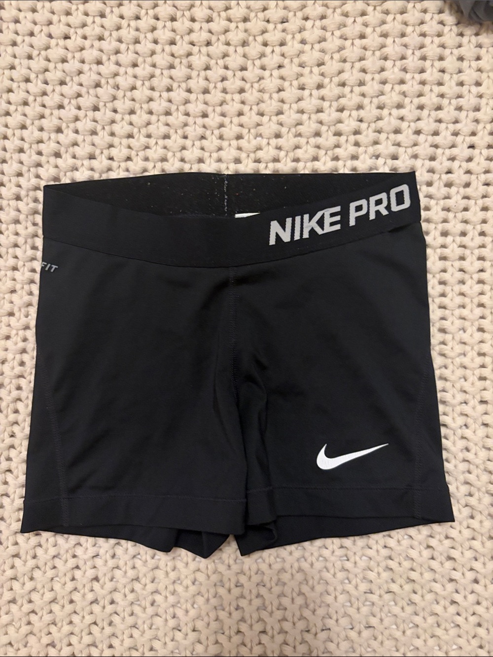 NIKE PRO Black 2.5” Compression Shorts